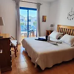 Nyaraló Valperal, Piscina Climatizada Aire Acondicionado Posicion Estrategica!! Playa Blanca