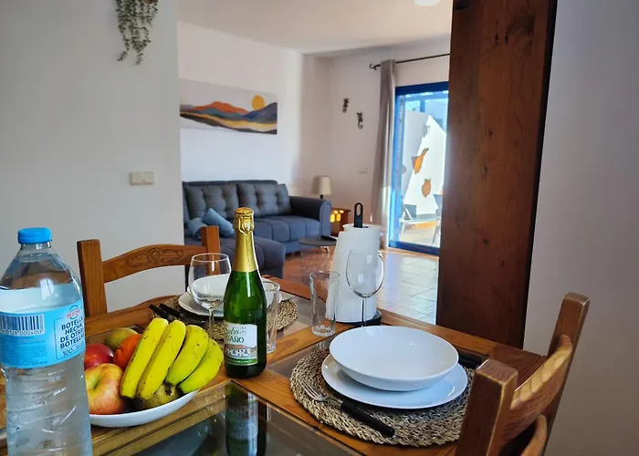 Nyaraló Valperal, Piscina Climatizada Aire Acondicionado Posicion Estrategica!! *