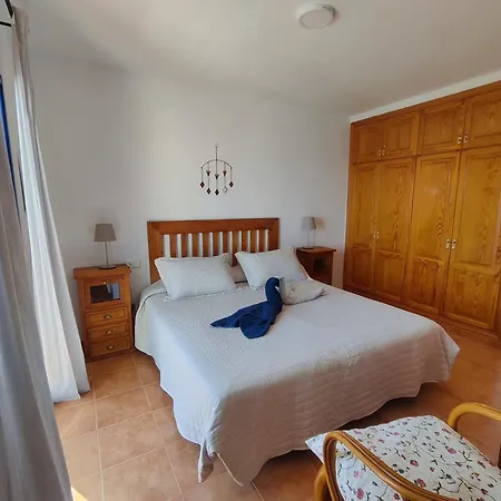 Valperal, Piscina Climatizada Aire Acondicionado Posición Estratégica!! *