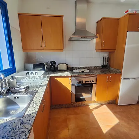 Valperal, Piscina Climatizada Aire Acondicionado Posición Estratégica!! Playa Blanca (Lanzarote)