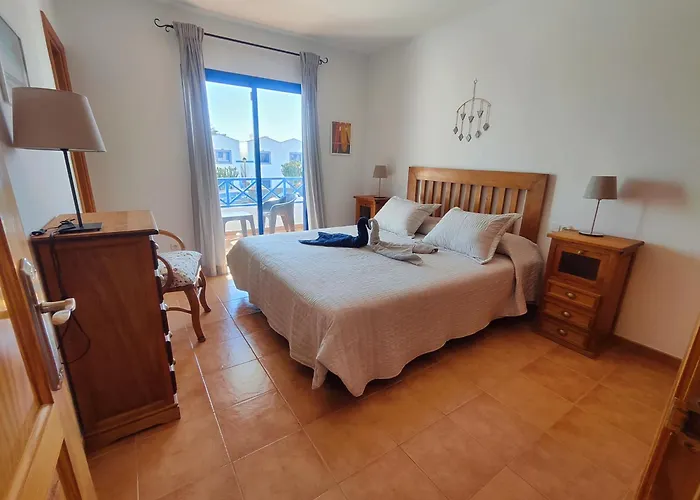 Valperal, Piscina Climatizada Aire Acondicionado Posicion Estrategica!!