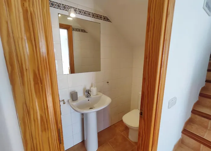 Valperal, Piscina Climatizada Aire Acondicionado Posicion Estrategica!!